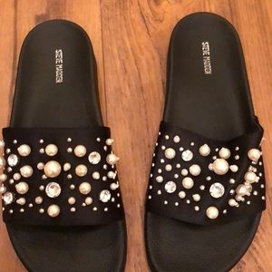 Steve Madden Slides